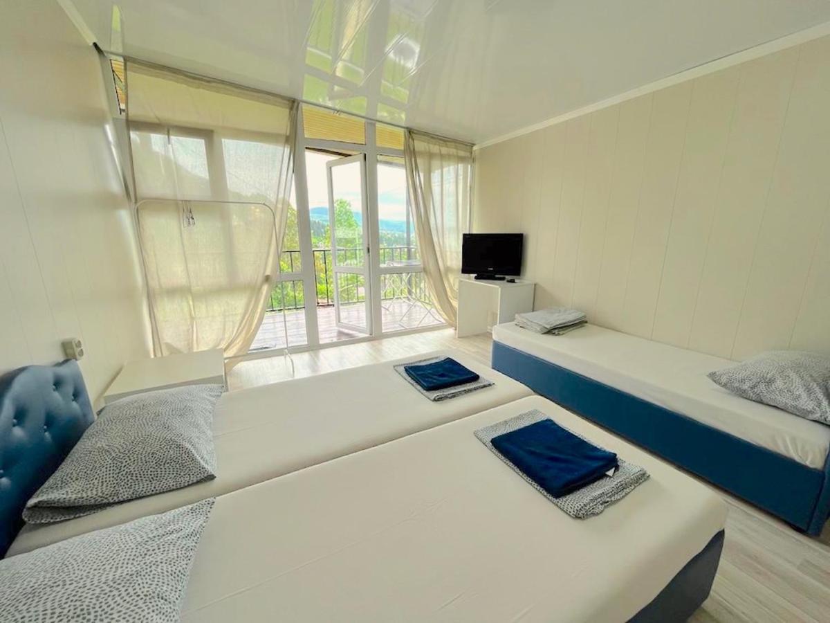 Hotel U Valery New Athos Exterior foto